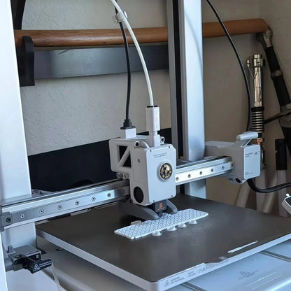 A1 Combo Fully Automatic Industrial-Grade 3D High-Speed Multicolor FDM PLA 3D Printer with Leveling Function, New